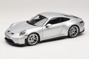Porsche 911 992.2 GT3 Touring Package GT Silver Metallic Norev 1:18 187002 Metalli