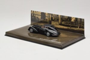Alfa Romeo 8C 2900B Lungo Musta Minichamps 1:43 436120421 Metalli — kuva 3 / 5