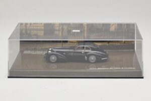 Alfa Romeo 8C 2900B Lungo Musta Minichamps 1:43 436120421 Metalli — kuva 5 / 5