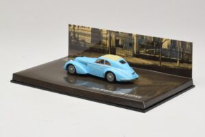 Alfa Romeo 8C 2900B Lungo Vaaleansininen Minichamps 1:43 436120420 Metalli — kuva 3 / 5