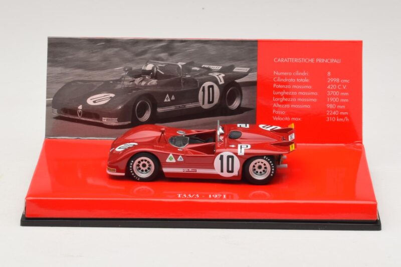 Alfa Romeo T33/3 #10 R. Stommelen / N. Galli ADAC 1000km Nurburgring 1971 Ilman Ulkopakkausta Minichamps 1:43 436711210-R1 Me