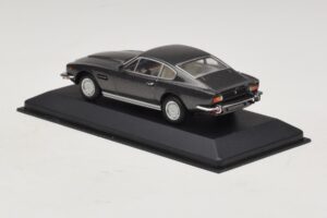 Aston Martin DBS On Her Majesty's Secret Service Korvaava Pakkaus Minichamps 1:43 436137600-R1 Metalli — kuva 3 / 4