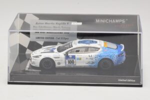 Aston Martin Rapide S #100 Bez / Schubauer 24 Hours of Nurburgring 2013 Minichamps 1:43 437131300 Metalli — kuva 4 / 5