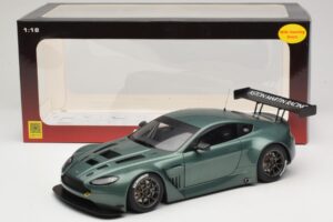 Aston Martin V12 Vantage GT3 Vihreä AUTOart 1:18 81306 Metalli — kuva 6 / 6