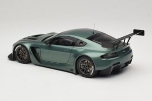 Aston Martin V12 Vantage GT3 Vihreä AUTOart 1:18 81306 Metalli — kuva 5 / 6