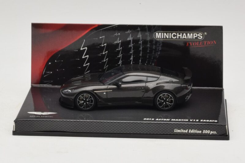 Aston Martin V12 Zagato Scintilla Silver Minichamps 1:43 Aston Martin V12 Zagato Scintilla Silver Minichamps 1:43 437137221 Metalli