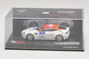 Aston Martin V8 Vantage #72 24 Hours of Nurburgring 2009 Minichamps 1:43 437091372 Metalli — kuva 4 / 5