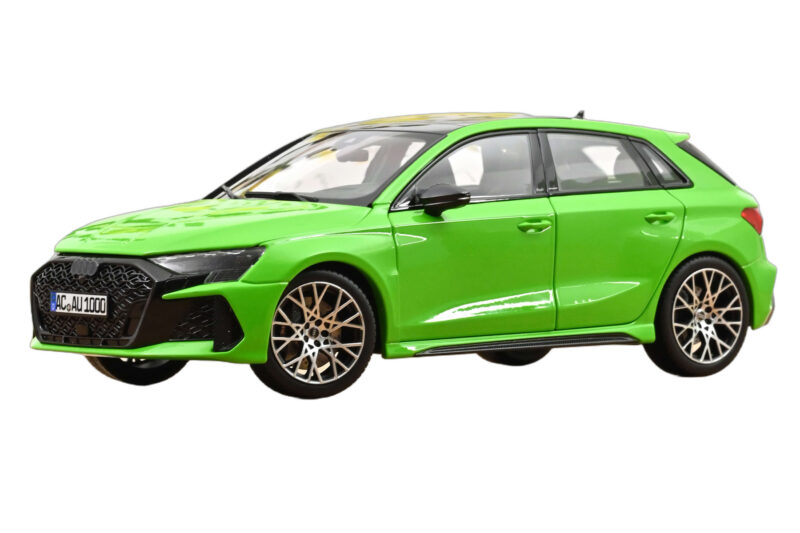 Audi RS3 8Y Sportback Kyalami Green Norev 1:18 188390 Metalli