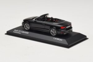 Audi S3 8P Avoauto Musta Minichamps 1:43 437013030 Metalli — kuva 3 / 4