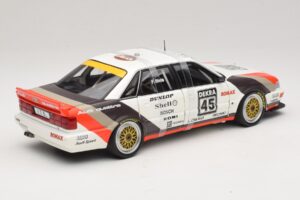 Audi V8 Quattro DTM #45 F. Biela Team AZR 1991 Minichamps 1:18 100911045 Metalli — kuva 3 / 8