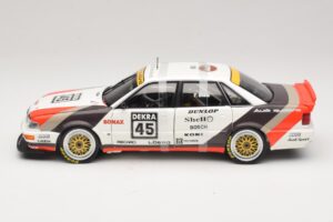 Audi V8 Quattro DTM #45 F. Biela Team AZR 1991 Minichamps 1:18 100911045 Metalli — kuva 4 / 8