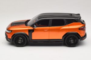 Dacia Duster Mk3 Redust Sport 4x2 Hybrid Metallic Orange Otto 1:18 OT1316 Hartsi — kuva 3 / 6
