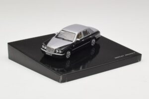 Bentley Arnage R Hopea Minichamps 1:43 BL387 Metalli — kuva 2 / 4