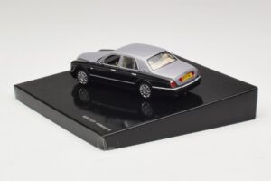 Bentley Arnage R Hopea Minichamps 1:43 BL387 Metalli — kuva 3 / 4