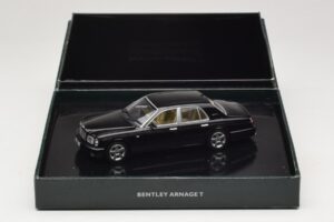 Bentley Arnage T Musta Minichamps 1:43 BL323 Metalli — kuva 4 / 4