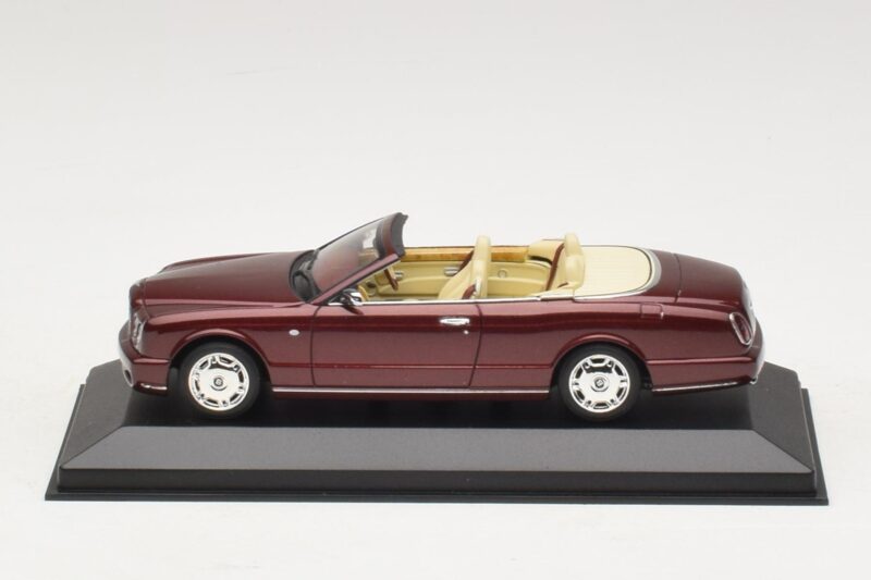 Bentley Azure Punainen Metallinen Minichamps 1:43 Bentley Azure Punainen Metallinen Minichamps 1:43 436139560 Metalli