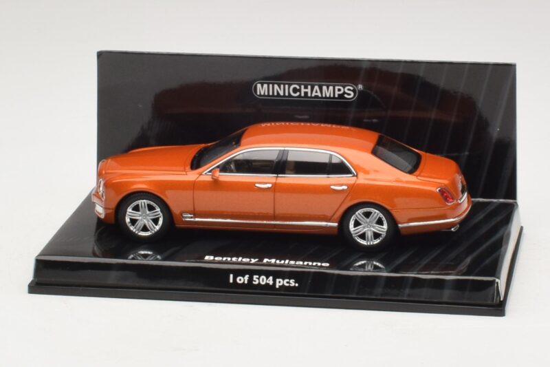 Bentley Mulsanne Oranssi Metallinen Minichamps 1:43 436139902 Metalli