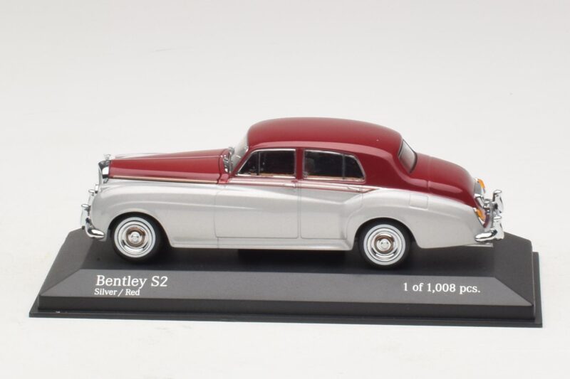 Bentley S2 Hopea Punainen Minichamps 1:43 Bentley S2 Hopea Punainen Minichamps 1:43 403139953 Metalli