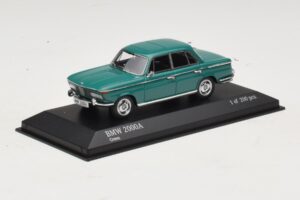 BMW 2000A Vihreä Minichamps 1:43 437023001 Metalli — kuva 2 / 4