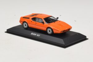 BMW M1 Oranssi Maxichamps 1:43 940025020 Metalli — kuva 3 / 4