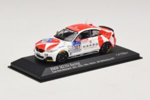 BMW M235i Bong Motorsport #307 Nett / Akata 24 Hours of Nurburgring 2015 Minichamps 1:43 437152507 Metalli — kuva 2 / 4