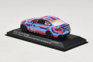 BMW M235i Team BMW Motorsport #235 Bovigdon 24 Hours of Nurburgring 2014 Minichamps 1:43 437142435 Metalli — kuva 3 / 4