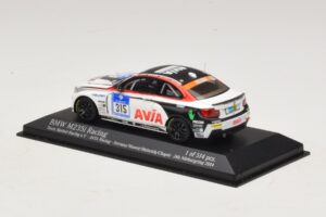 BMW M235i Team Mathol #315 24 Hours of Nurburgring 2014 Minichamps 1:43 437142415 Metalli — kuva 3 / 4