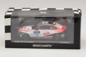BMW M235i Team Mathol Racing #311 Scherfeld / Duve 24 Hours of Nurburgring 2015 Minichamps 1:43 437152511 Metalli — kuva 4 / 4