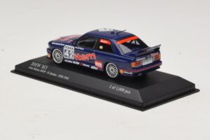 BMW M3 E30 Auto Maas #42 Becker DTM 1992 Minichamps 1:43 430922042 Metalli — kuva 3 / 4