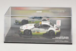 BMW Z4 GT3 Westcoast Racing #52 F. Lestrup ADAC GT Masters 2011 Minichamps 1:43 437112952 Metalli — kuva 4 / 5