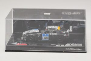 BMW Z4 M Coupe #69 Adams / K. Ludwig ADAC 24h Nürburgring 2009 Minichamps 1:43 400092769 Metalli — kuva 4 / 5