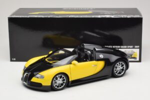 Bugatti Veyron Grand Sport Black Lemon Minichamps 1:18 100110831 Metalli — kuva 8 / 8