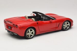 Chevrolet Corvette C6 Avoauto Punainen AUTOart 1:18 71221 Metalli — kuva 3 / 8