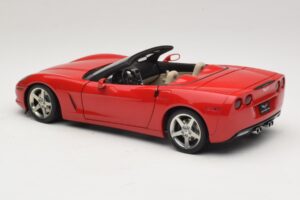 Chevrolet Corvette C6 Avoauto Punainen AUTOart 1:18 71221 Metalli — kuva 7 / 8