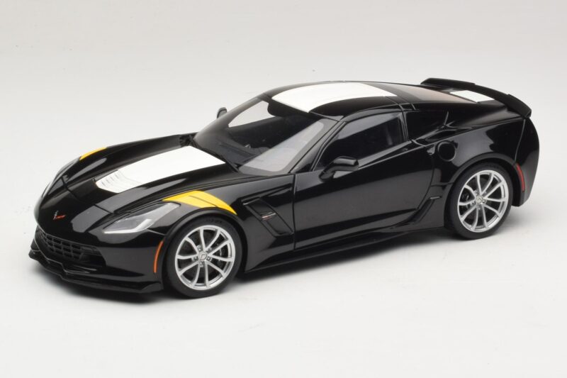 Chevrolet Corvette C7 Grand Sport Musta ja Valkoiset Raidat AUTOart 1:18 71273 Komposiitti