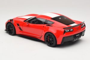 Chevrolet Corvette C7 Grand Sport Punainen ja Valkoiset Raidat AUTOart 1:18 71274 Komposiitti — kuva 7 / 8