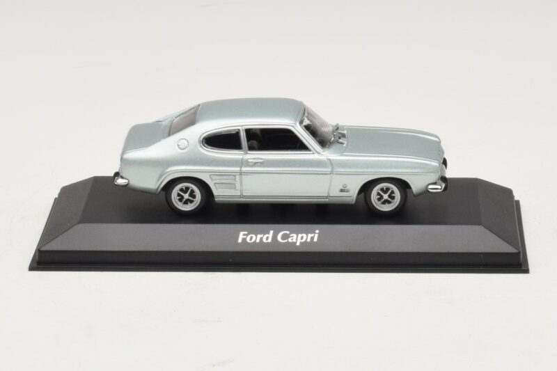 Ford Capri I Vaaleansininen Metallinen Maxichamps 1:43 940085501 Metalli