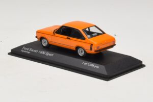 Ford Escort 1600 Sport Mk2 Oranssi Minichamps 1:43 400084471 Metalli — kuva 3 / 4
