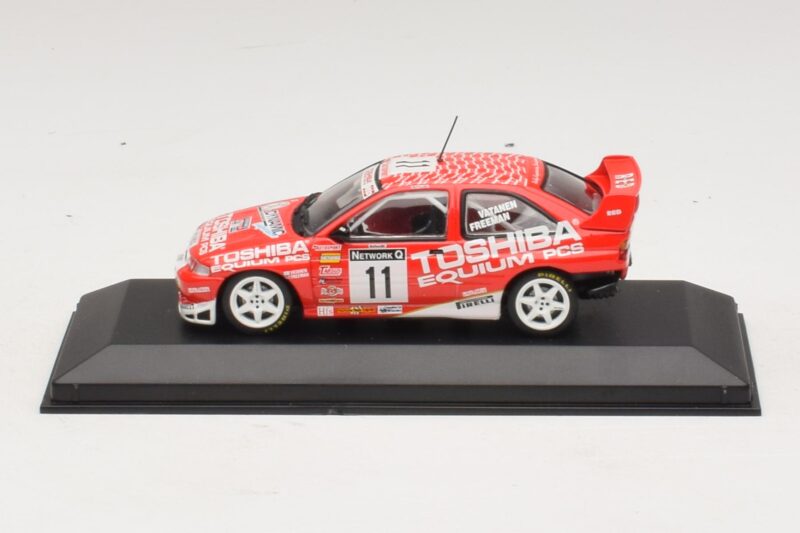 Ford Escort Cosworth Toshiba #11 A. Vatanen / Freeman 1994 Minichamps 1:43 Ford Escort Cosworth Toshiba #11 A. Vatanen / Freeman 1994 Minichamps 1:43 430981811 Metalli