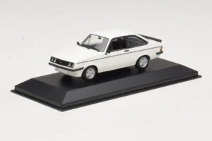 Ford Escort Mk1 TC Valkoinen Minichamps 1:43 400081070 Metalli — kuva 2 / 4