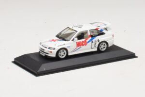 Ford Escort RS Cosworth Wolf Racing #6 Uetrecht DTT 1994 Minichamps 1:43 430948206 Metalli — kuva 2 / 4