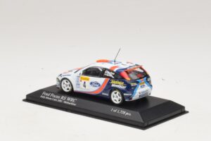 Ford Focus RS WRC #4 C. McRae / N. Grist Rally Monte Carlo 2001 Minichamps 1:43 430018904 Metalli — kuva 3 / 4