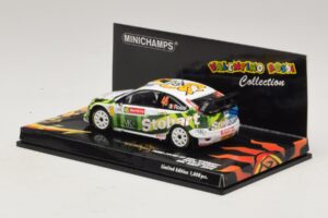 Ford Focus RS WRC #46 V. Rossi / C. Cassina RAC Rally 2008 Minichamps 1:43 400088146 Metalli — kuva 3 / 5