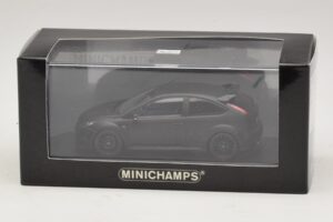 Ford Focus RS500 Mk2 Matte Black Minichamps 1:43 400088104 Metalli — kuva 3 / 3