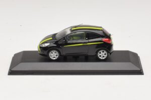 Ford Ka Mk2 Musta Keltainen Minichamps 1:43 400088200 Metalli — kuva 2 / 5