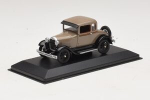 Ford Model A Standard Coupe Beige Minichamps 1:43 400082102 Metalli — kuva 2 / 4