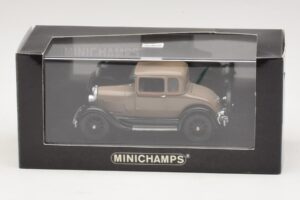 Ford Model A Standard Coupe Beige Minichamps 1:43 400082102 Metalli — kuva 4 / 4
