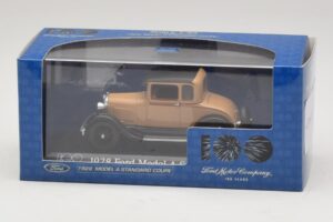 Ford Model A Standard Coupe Pronssi Minichamps 1:43 403082103 Metalli — kuva 4 / 4