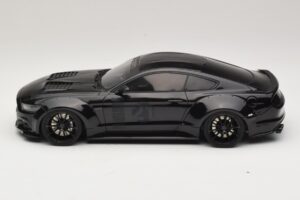 Ford Mustang GT Toshi Musta GT Spirit 1:18 GT061 Hartsi — kuva 3 / 6