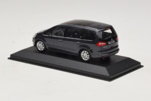 Ford S-Max Dark Grey Metallic Minichamps 1:43 400085400-P1 Metalli — kuva 3 / 4